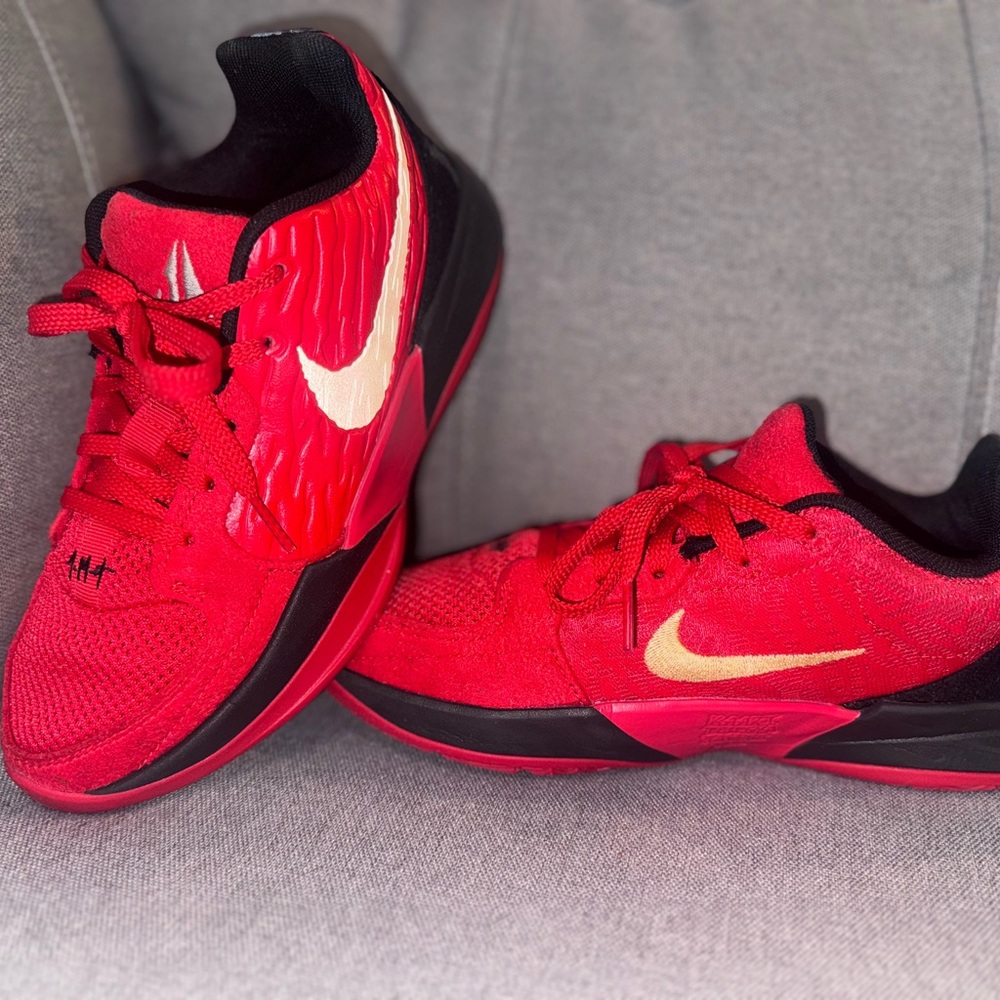 Nike JA 2 nightmare 5.5y grade school kids Sneakers basketball